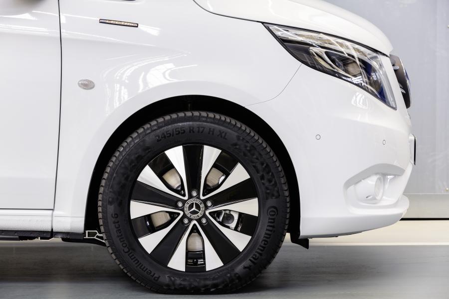 Колеса Mercedes-Benz eVito Tourer (W447) 2020 года  (WW) (фото 6 из 22)